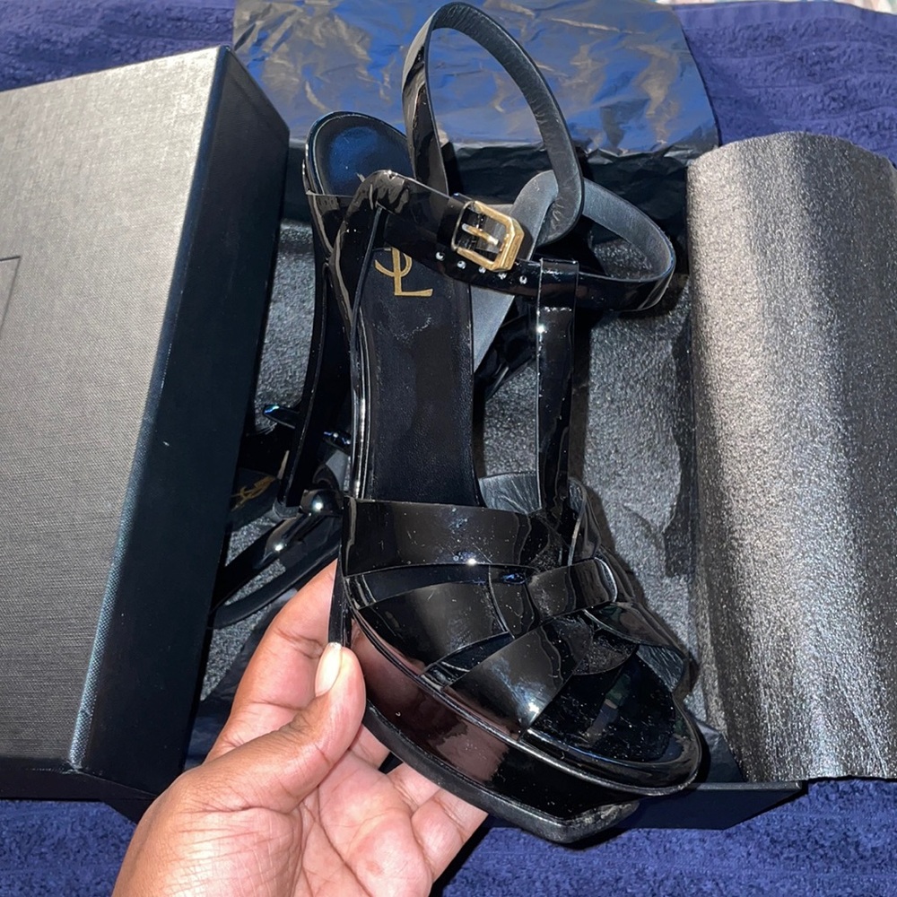 Saint Laurent tribute shoe black patent